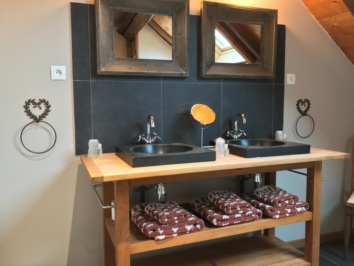 La Cle Des Bois Bed & Breakfast Le Bourg-d'Oisans Exterior photo